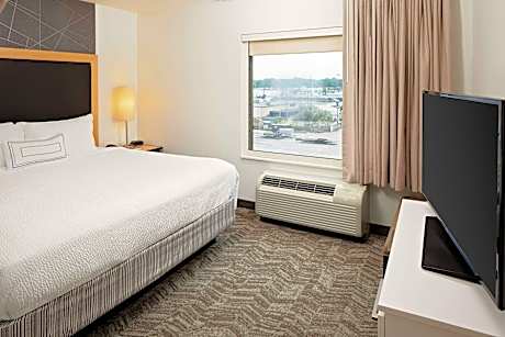 Deluxe Suite, 1 King, Sofa bed, Lambeau Field view