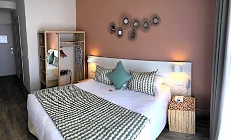 Superior Double Room with Terrace and Sea view