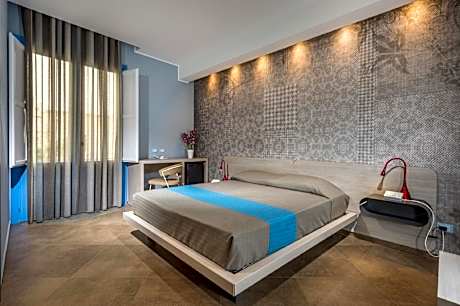 Superior Double Room with Balcony