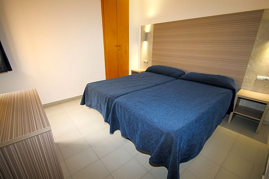 Ibiza JET Apartamentos - Adults Only