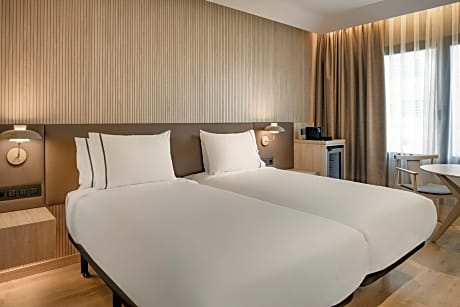 Standard Guest Twin Room