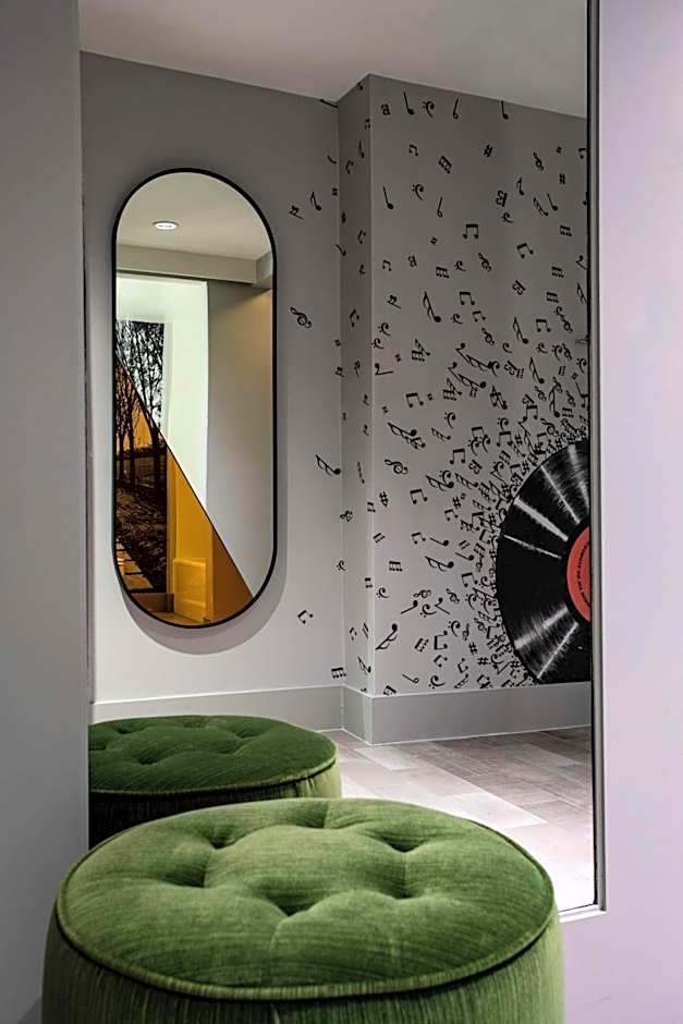 The Starling Atlanta Midtown, Curio Collection by Hilton