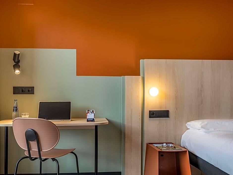 Ibis Styles Zaragoza Centro