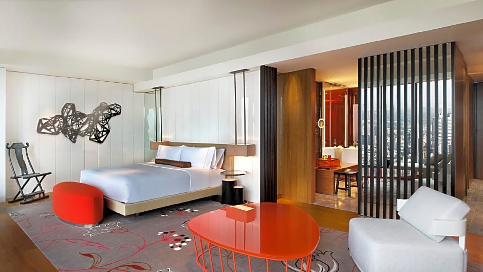 Photo 1 of 11 of 1 King Bed Guestroom, Corner, City View