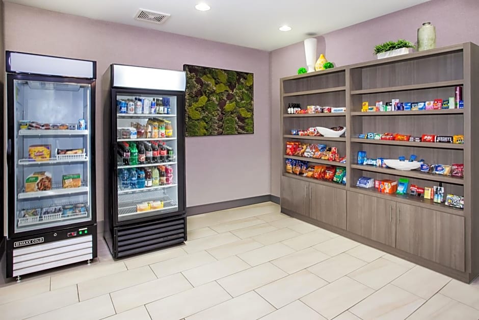 Holiday Inn Express & Suites Litchfield By IHG