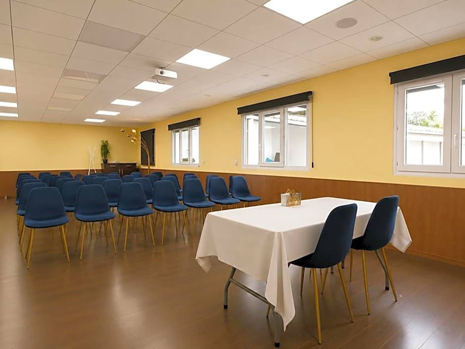 Logis Hotel Center