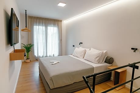 31 Doors Loft (up to 4)