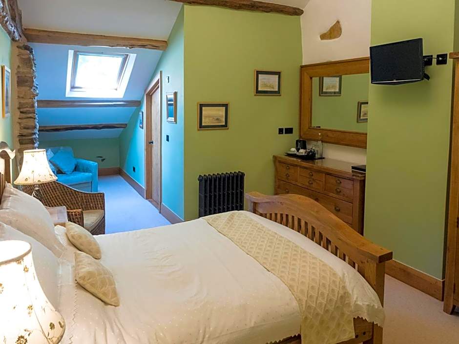 The Wayside and Whisky Barn