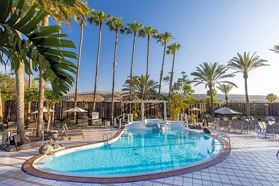 Abora Continental by Lopesan Hotels