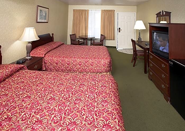 Castle Inn and Suites Anaheim
