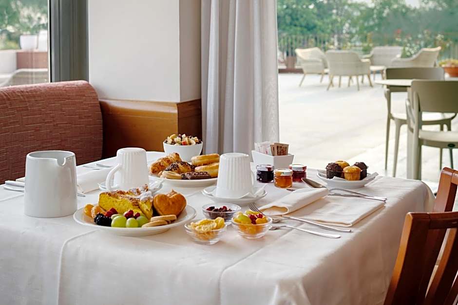 Hotel Carlton