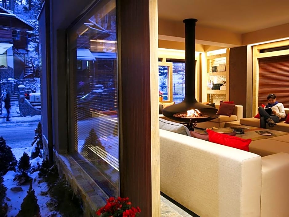 Ioana Hotels