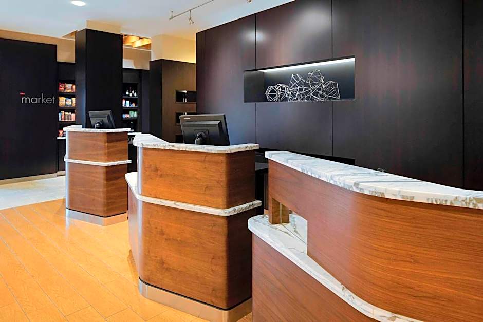 Courtyard by Marriott Indianapolis Downtown