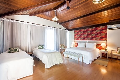 Quadruple superior (4 PAX)