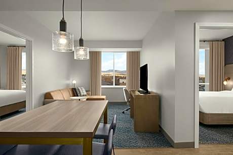 Two-Bedroom Suite