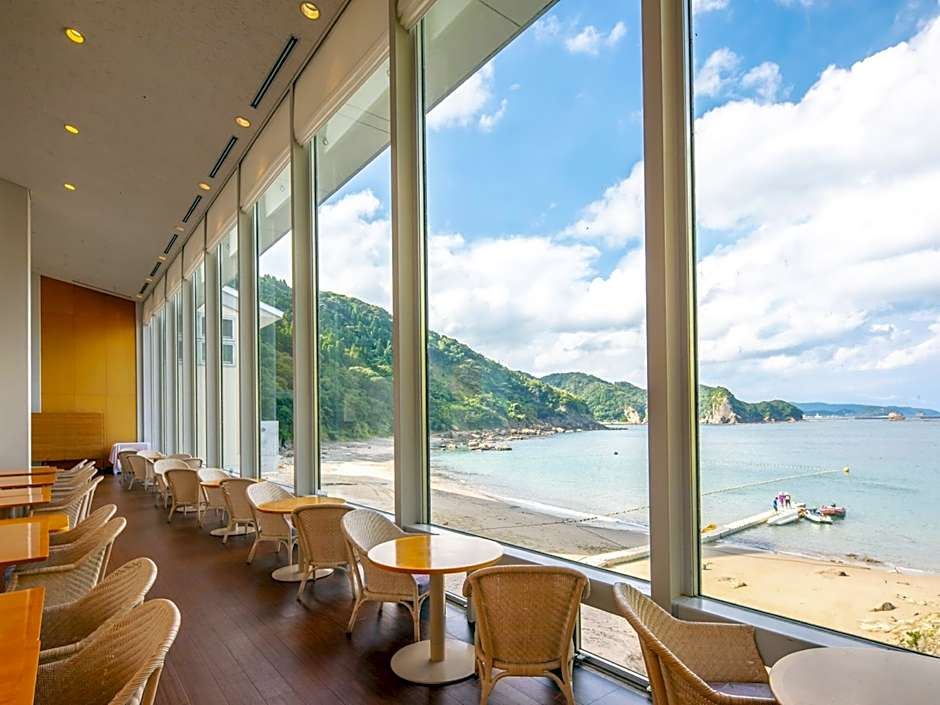 Nichinankaigan Nango Prince Hotel