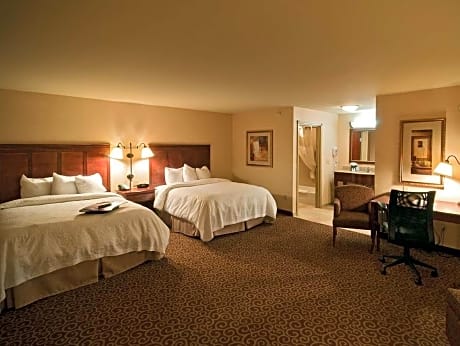 2 Queen Hearing Accessible Suite Non-Smoking