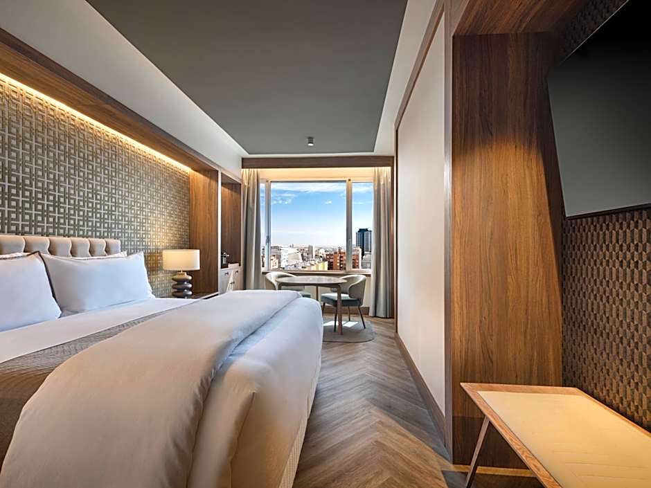 The Westin Madrid Cuzco