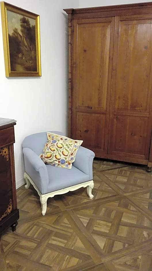 Demetra Rooms