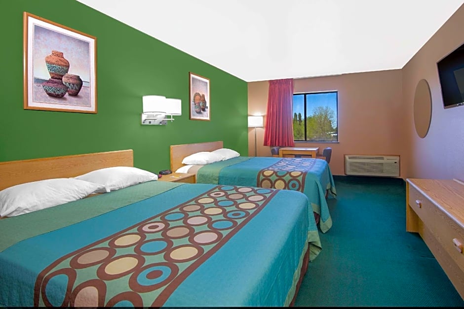 Super 8 by Wyndham Fort Sumner