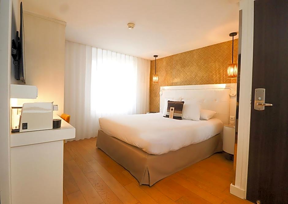Best Western Plus Up Hotel & Bar