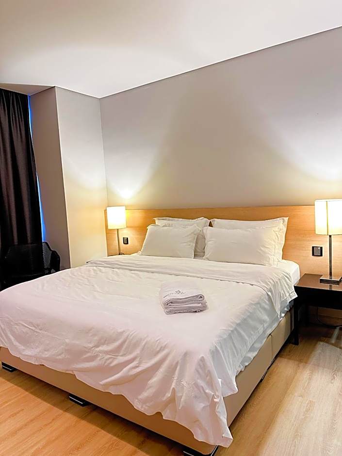 Straits Suite by C Homestay Malacca