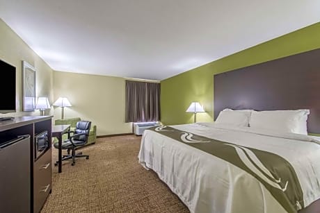 One Room Suite - Non Smoking/Ground floor