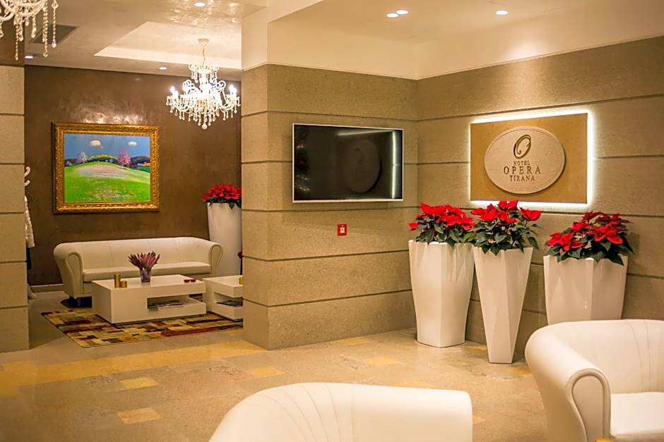Hotel Opera
