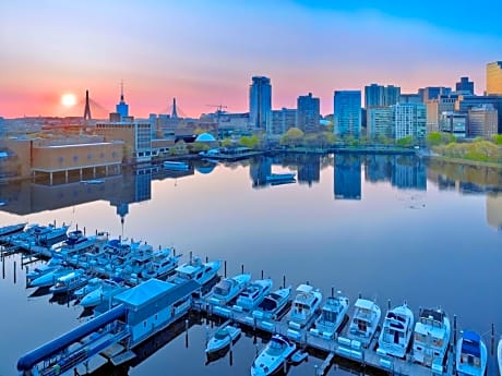 The Royal Sonesta Boston