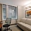 CLUB QUARTERS HOTEL, CENTRAL LOOP