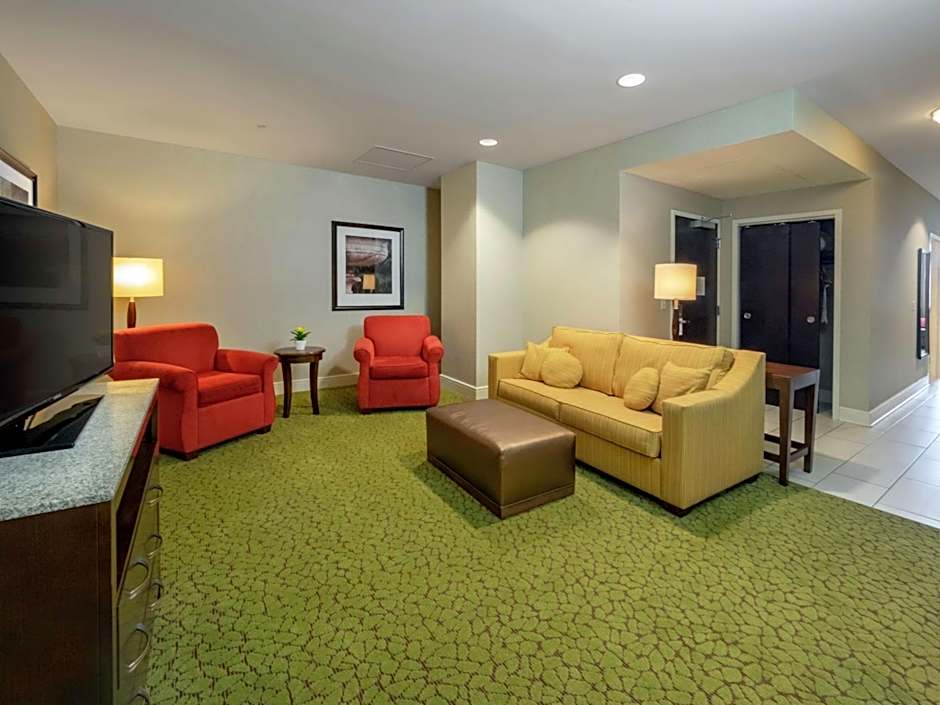 Hilton Garden Inn Buffalo Downtown