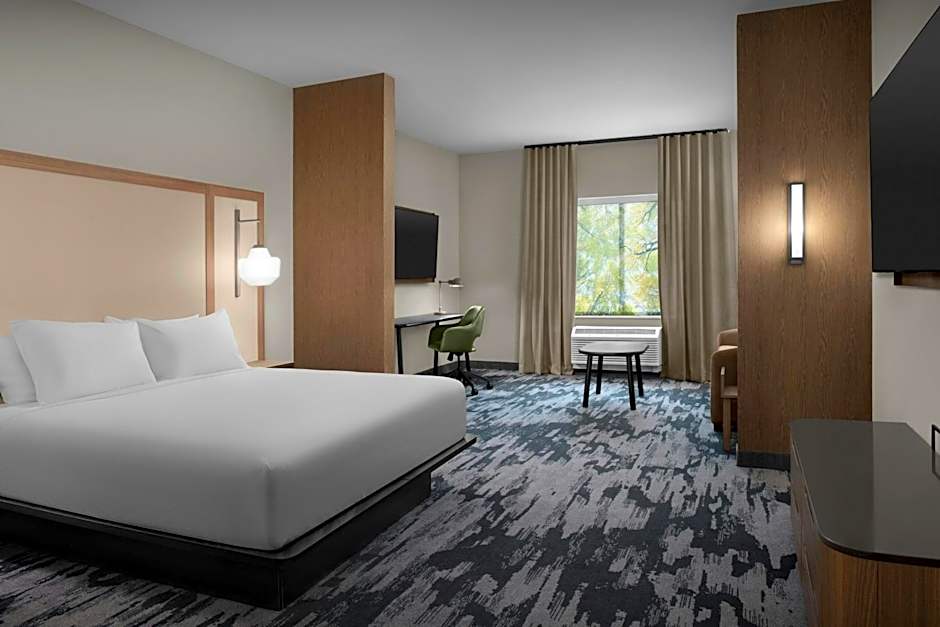 Fairfield by Marriott Inn & Suites Paris