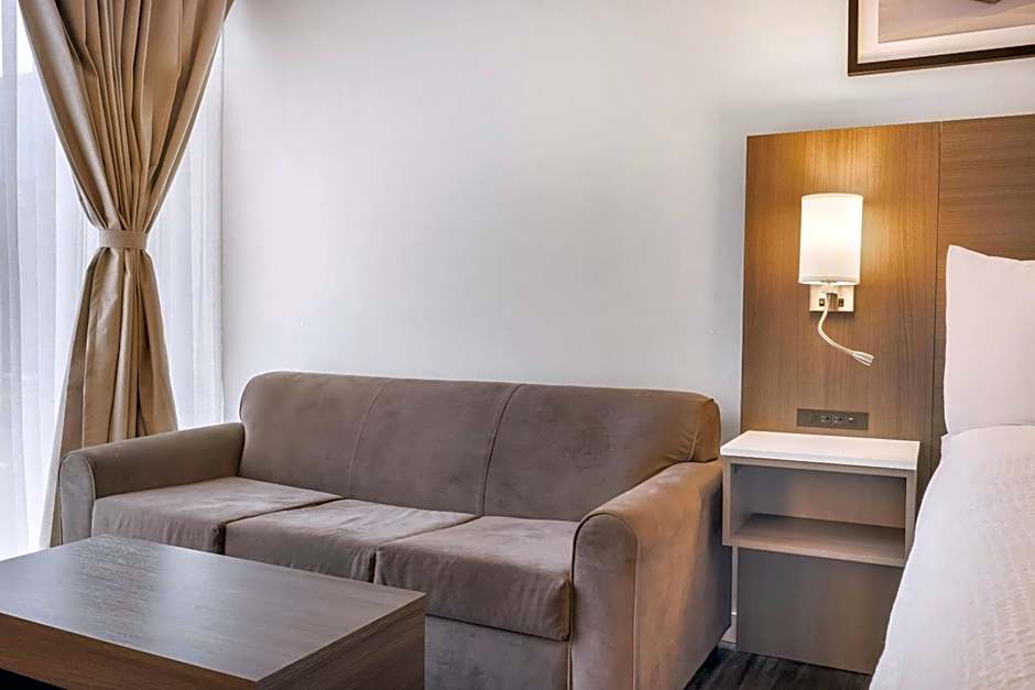 Days Inn by Wyndham Sudbury & Conference Centre