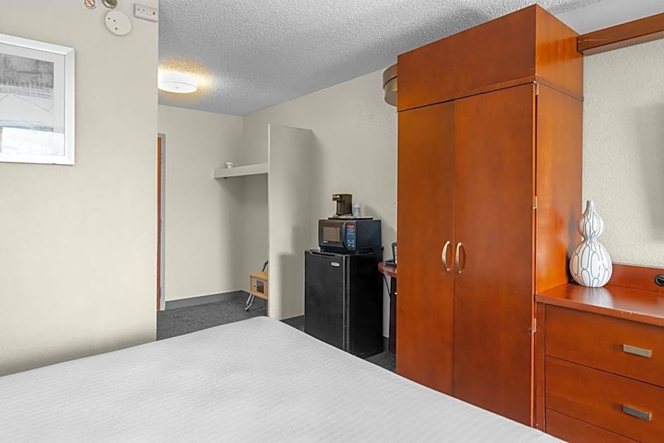 88 Palms Hotel & Event Center