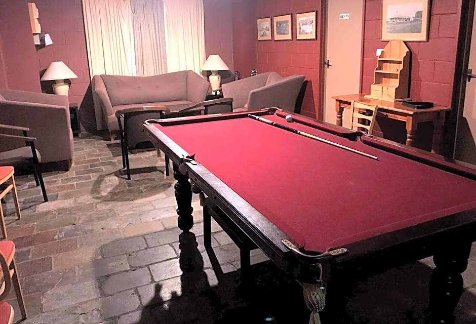 Cottonwood Lodge