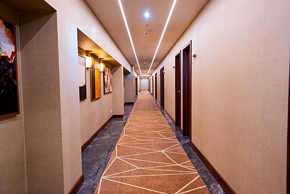 Puzzle Hotel Airport Frankfurt