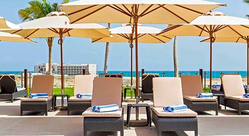 Park Inn by Radisson Hotel and Residence Duqm