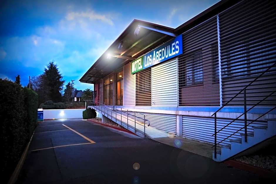Motel Los Abedules