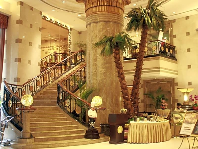 Royal Mediterranean Hotel