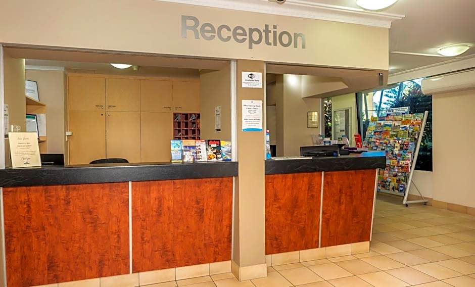 Aristocrat Apartments