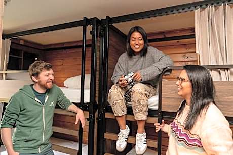 Bed in 10-Bed Mixed Dormitory Room