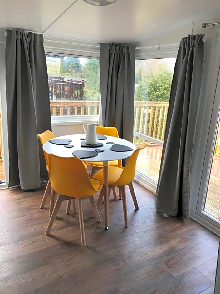Daffodil Lodge lovely 2 bedroom lodge no tradesmen or contractors