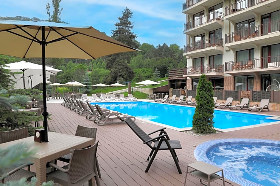 Best Western Plus Paradise Hotel Dilijan