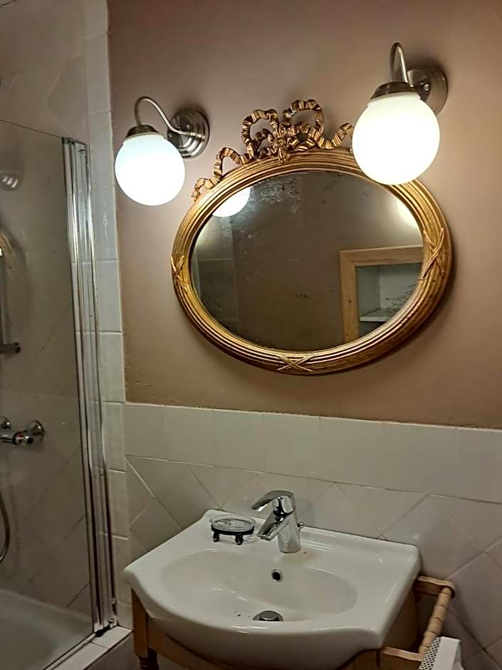 Nabat le Haut, chambre et table d'hotes