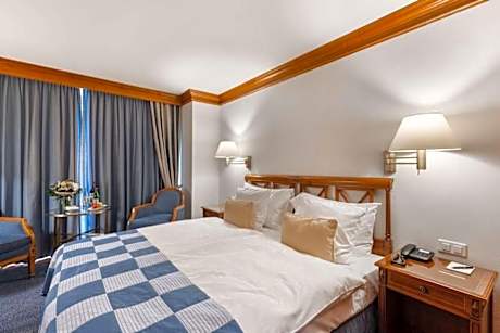 Classic Double Room with Matterhorn view