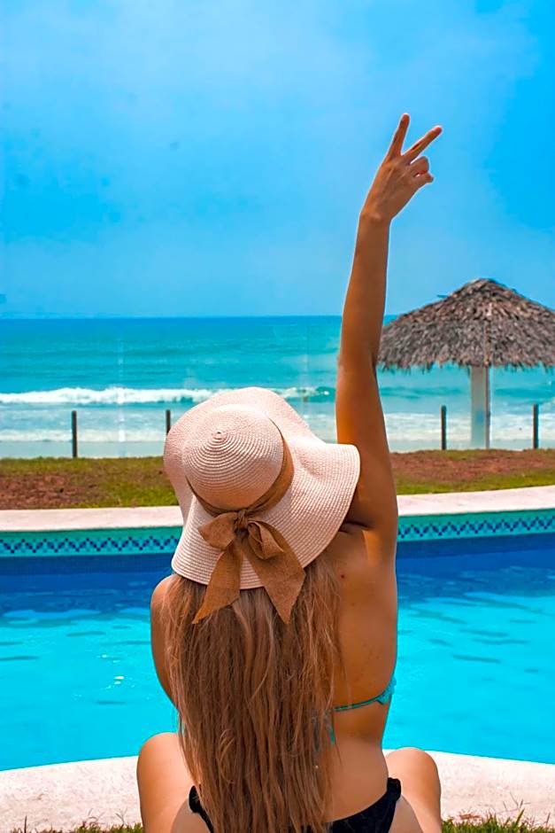 Playa Caracol Hotel & Spa