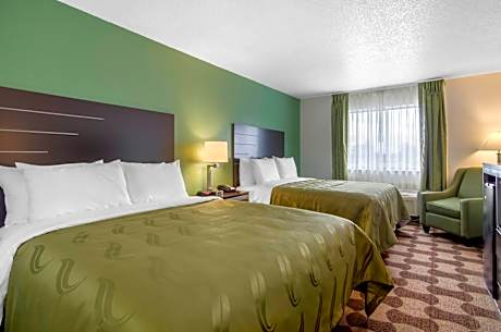 Queen Room with Two Queen Beds - Non-Smoking