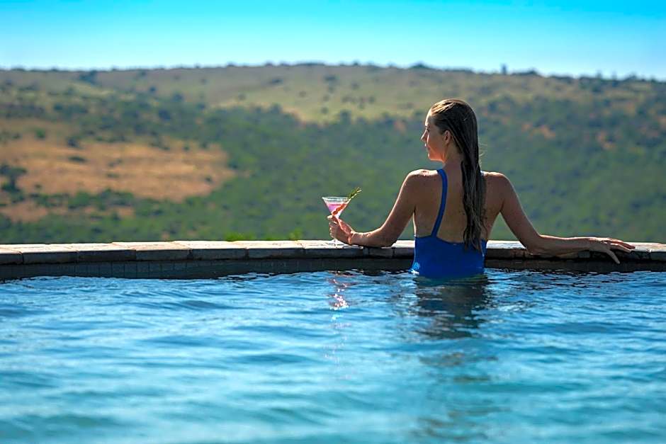 Founders Lodge by Mantis