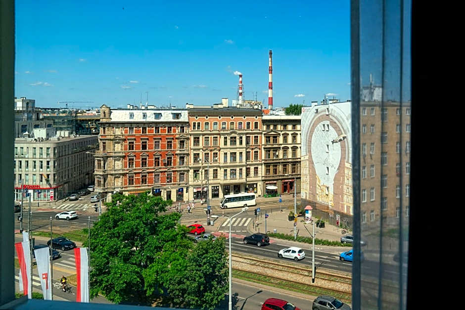 HP Park Plaza