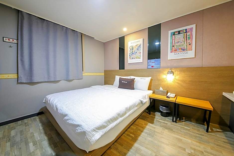Ace Hotel